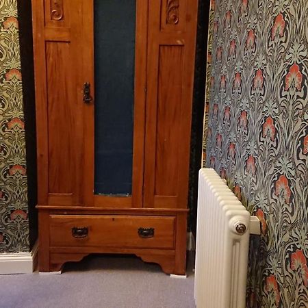The Bear Bread Bakery B&B, Ensuite Rooms Above The Bakery, Colyton Exteriör bild