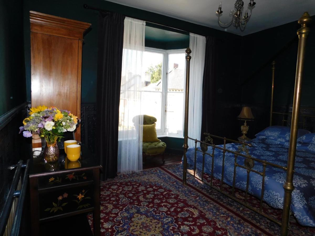 The Bear Bread Bakery B&B, Ensuite Rooms Above The Bakery, Colyton Exteriör bild