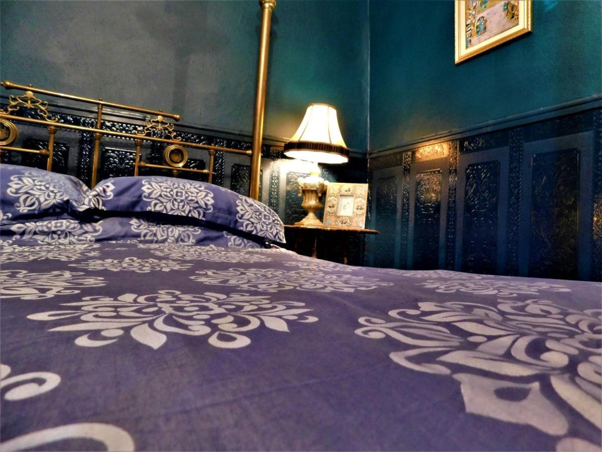 The Bear Bread Bakery B&B, Ensuite Rooms Above The Bakery, Colyton Exteriör bild