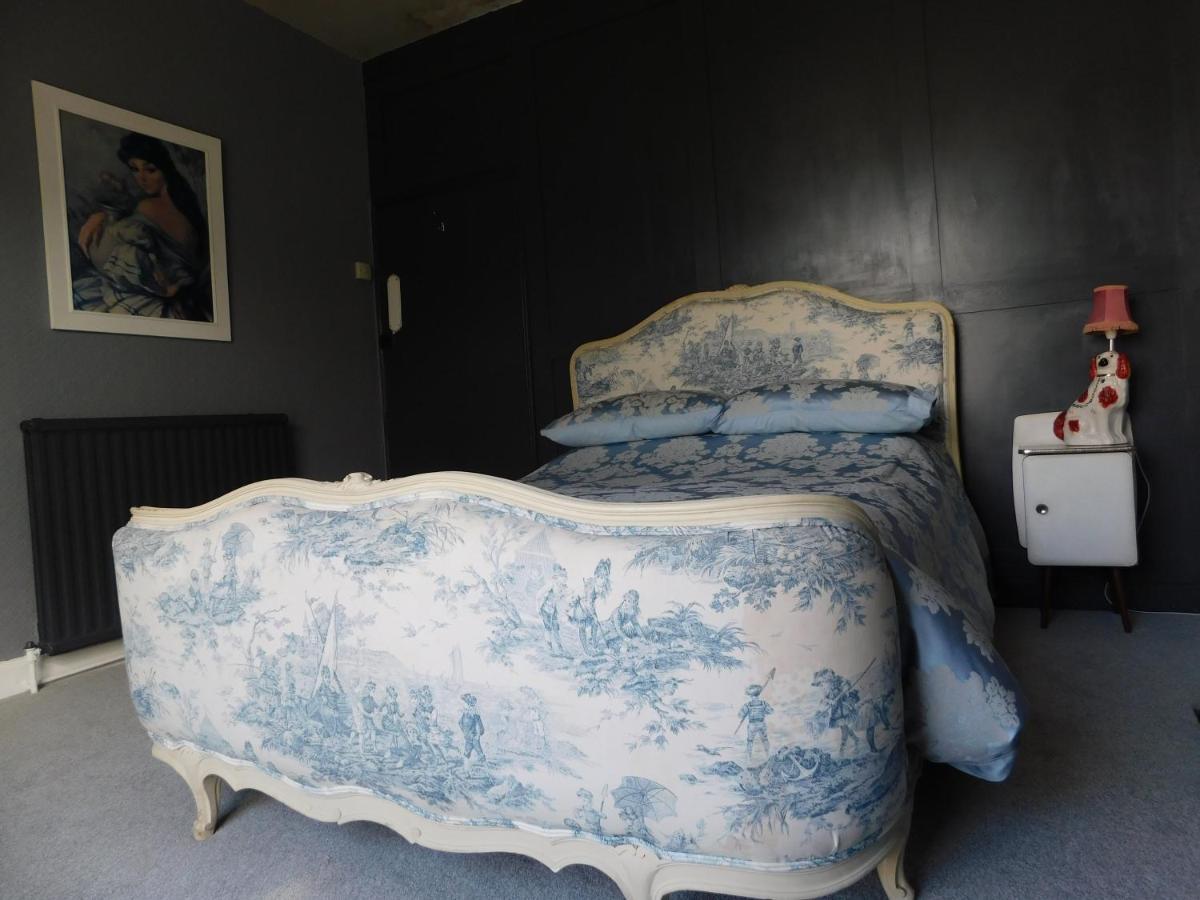 The Bear Bread Bakery B&B, Ensuite Rooms Above The Bakery, Colyton Exteriör bild