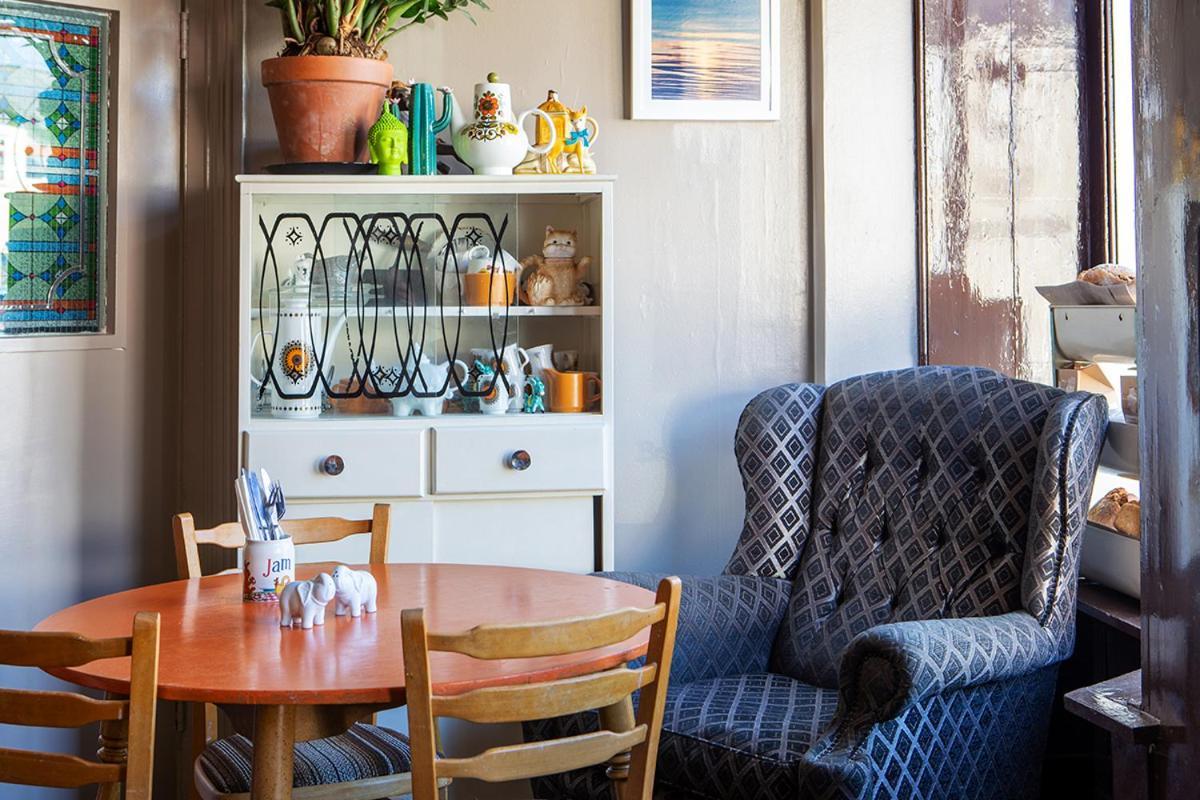 The Bear Bread Bakery B&B, Ensuite Rooms Above The Bakery, Colyton Exteriör bild