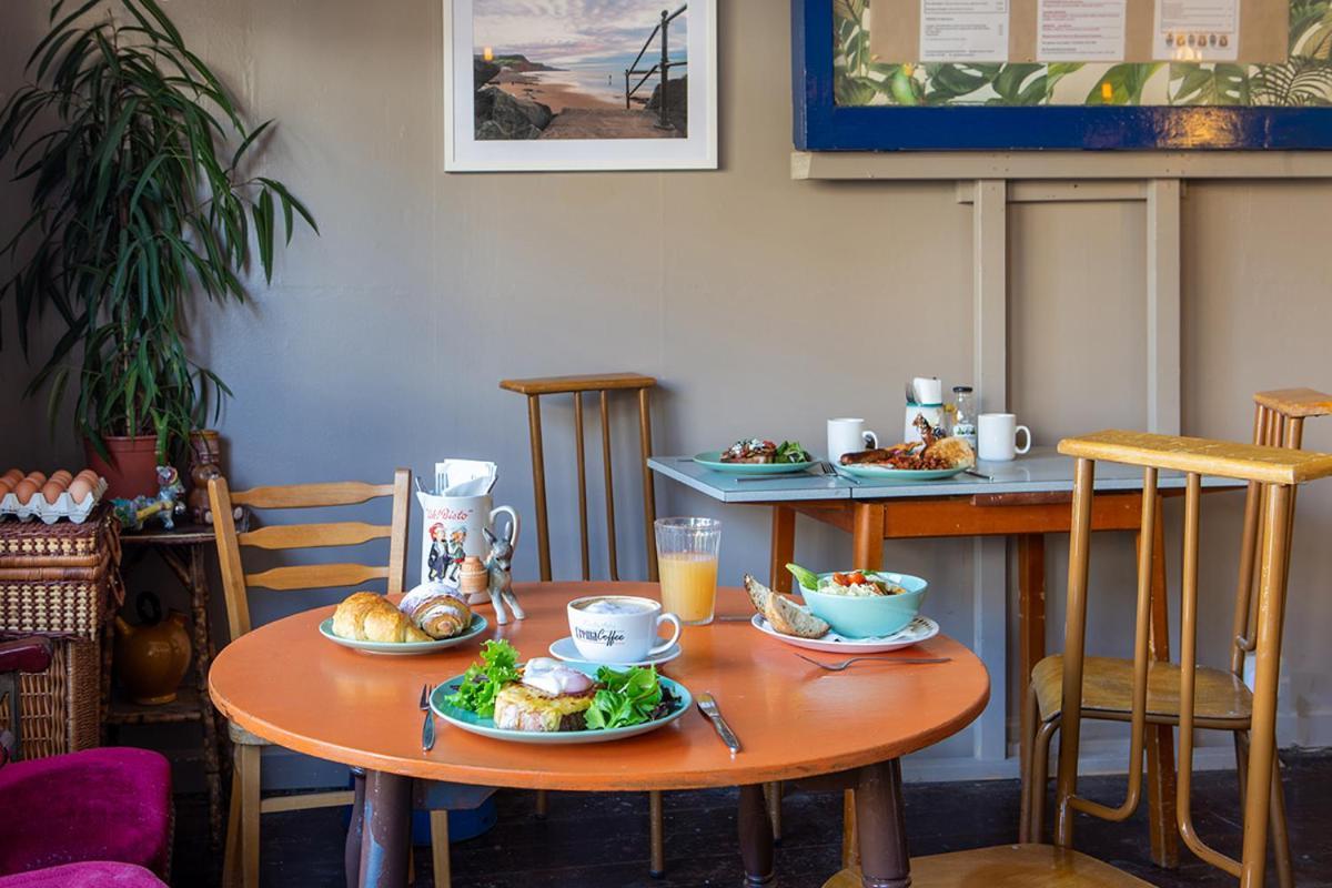 The Bear Bread Bakery B&B, Ensuite Rooms Above The Bakery, Colyton Exteriör bild