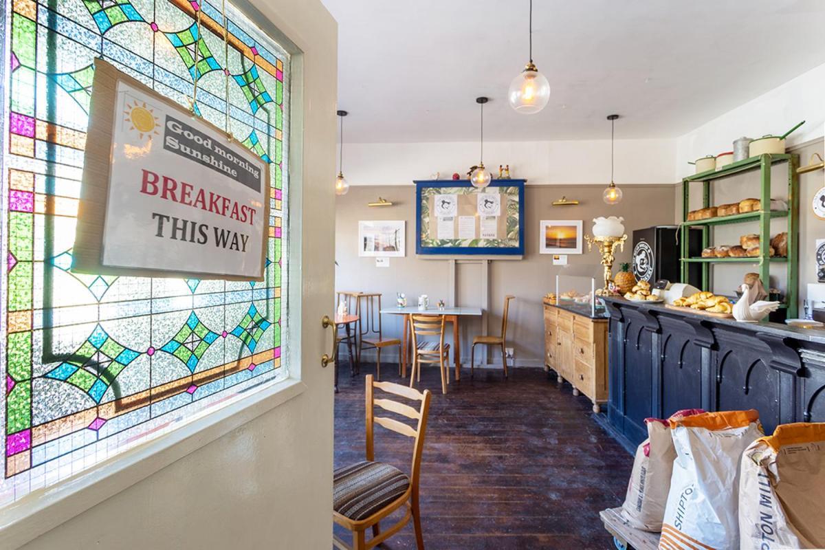The Bear Bread Bakery B&B, Ensuite Rooms Above The Bakery, Colyton Exteriör bild